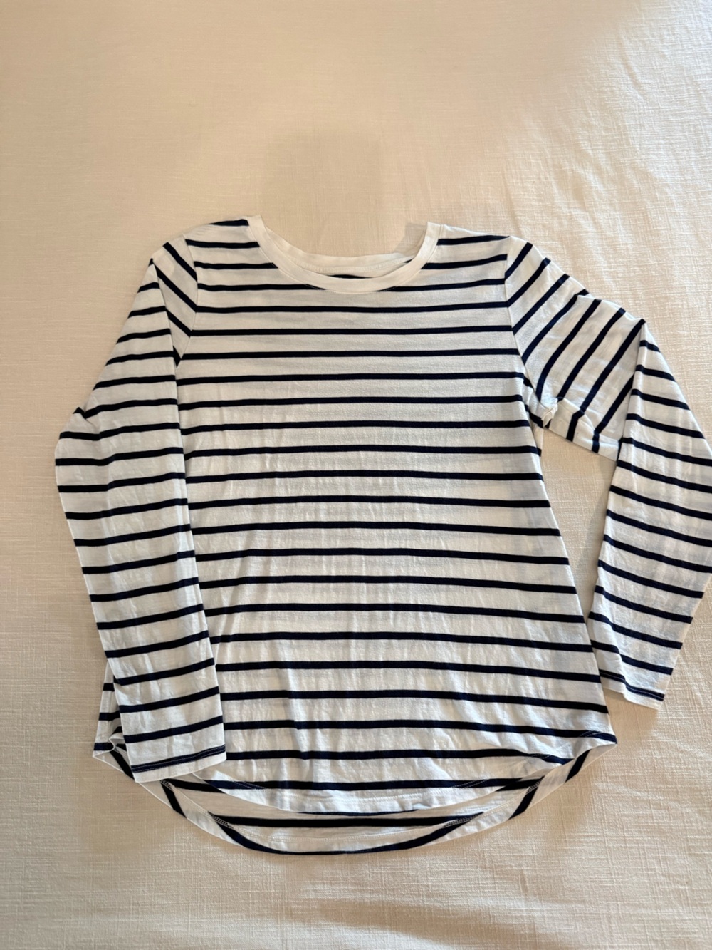 Old Navy White and Navy Striped Tee